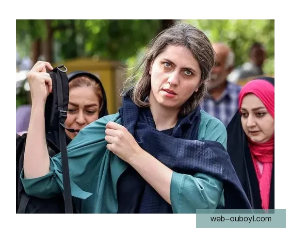 伊朗女足被监控签协议 回国即遭拘留